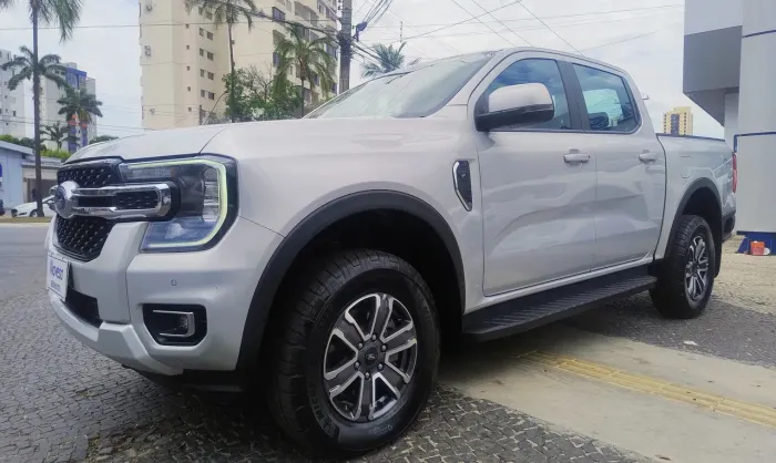 Ford Ranger XLT 3.0 V6 4X4 CD TB Die. Aut. 2025