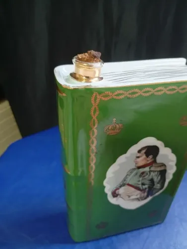 Vendo porta Whisky de porcelana Limoges Castel France, Production Limitée