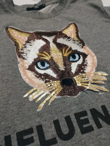 Moletom feminino cinza - Tam M