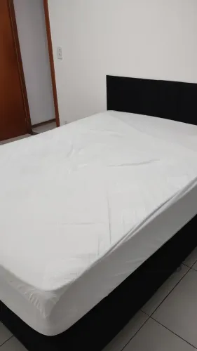 Cama de casal, col capa e jogo de cama 400 fios