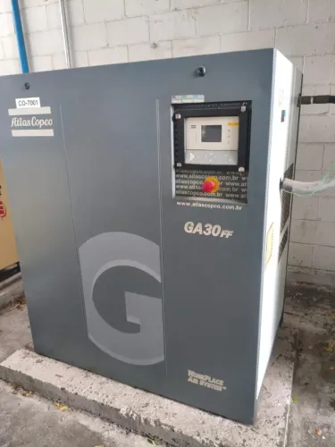 Compressor de Ar Parafuso Industrial - Linha GA30