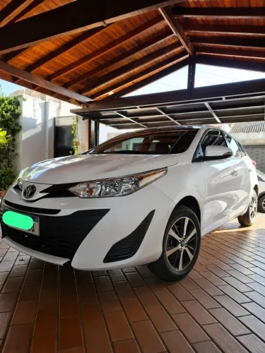 Toyota Yaris Live 1.3 Flex 16V 5P AUT 2021