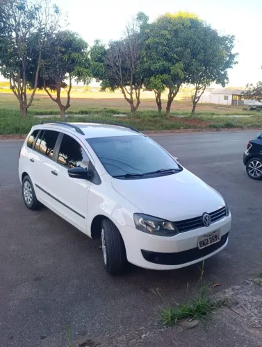 Volkswagen Spacefox 1.6/ 1.6 Trend Total Flex 8V 5P 2012