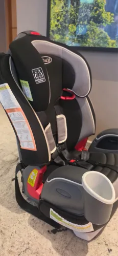 Cadeirinha de carro GRACO NAUTILUS 65. Novíssima!!