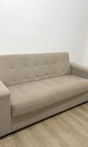 Sofá 3 lugares cinza - 2 metros revestido em veludo