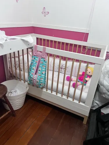 Berço cozy que vira caminha 