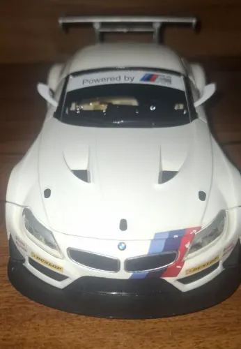 BMW Z4 GT3 LICENSED BY BMW