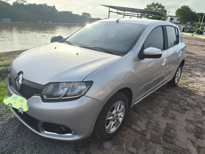 Renault Sandero Dyna. Easyr Hi-flex 1.6 8V 2015