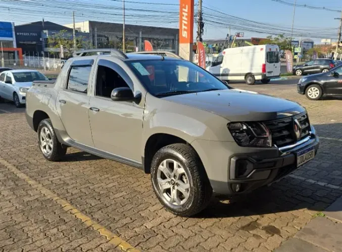 Renault Duster Oroch Intense 1.6 Flex 16V Mec. 2025