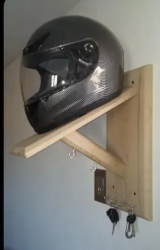 Suporte pra capacete 60.oo