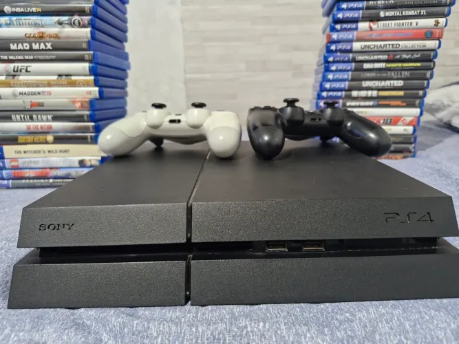 PS4 FAT - Usado