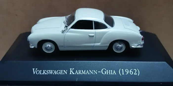 Miniatura VW Karmann Ghia 1962