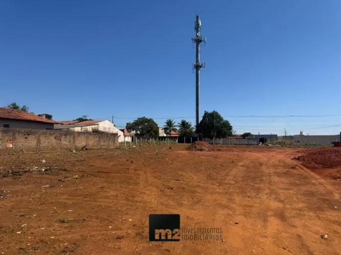 Terreno com 1.100 m², localizado Ap de Goiânia