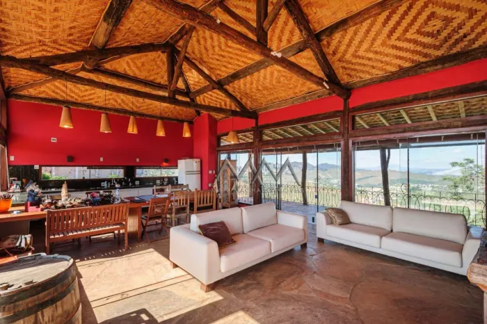 Casa com 3 dormitórios para alugar, 350 m² por R$ 17.750,00 - Vila Alpina - Nova Lima/MG