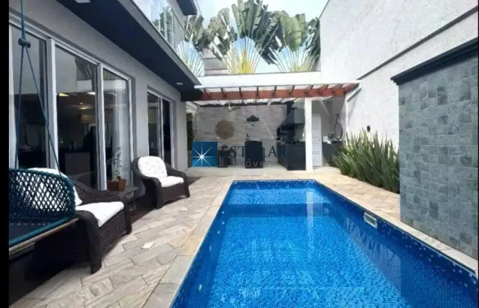 Casa em Condomínio à venda em Mogi das Cruzes (Bairro Fazenda Rodeio) | 3 suítes, piscina 