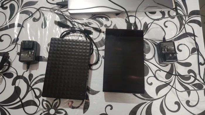 Hd externo Seagate 6tb ( 2 unidades)