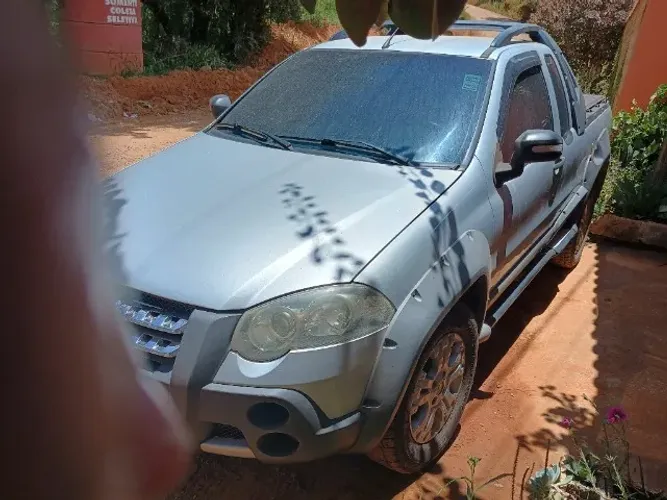 Fiat Strada Adventure 1.8/ 1.8 Locker Flex CE 2009
