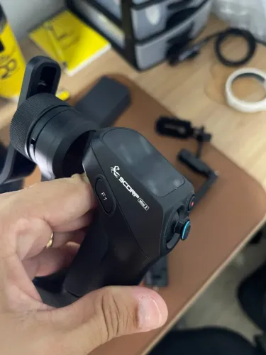 Estabilizador SCORP Mini 2 (Gimbal)
