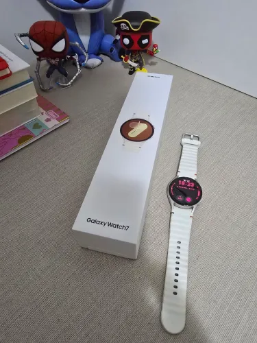 Relógio Samsung Galaxy Watch 7 (40mm, Branco) - Completo