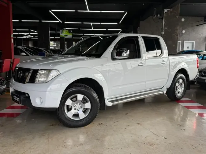 Nissan Frontier XE CD 4X4 2.5 TB Diesel 2010