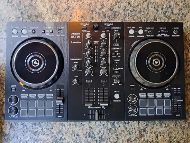 Pioneer DDJ-400 zerada