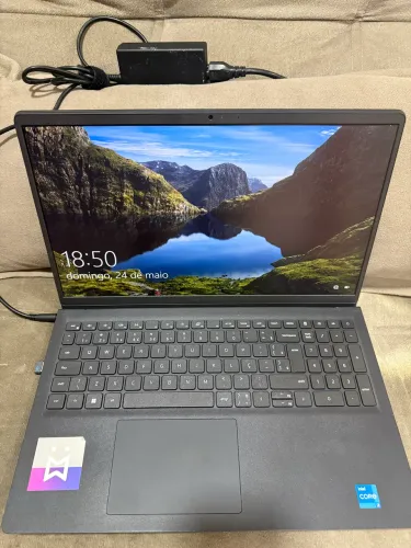Notebook em perfeito estado 