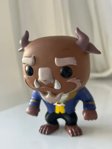 FUNKO POP - Boneco Colecionável- Fera do filme ?A Bela e a Fera? da Disney