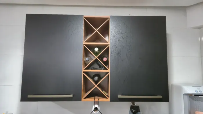 Armário aéreo com duas portas 