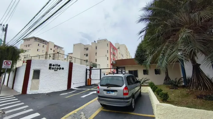 Apartamento com 2 dormitórios para alugar, 50 m² por R$ 1.875,00/mês - Guadalajara. - Soro