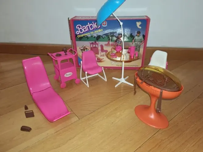 Churrasco no Jardim Barbie Anos 80 - perfeito estado