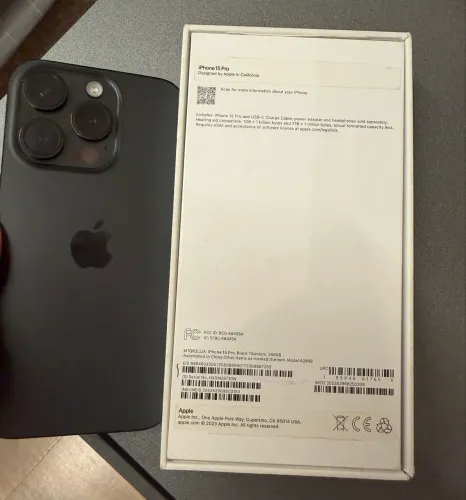 IPHONE 15 256 GB