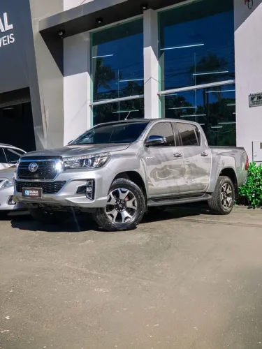 Toyota Hilux CD SRX 4X4 2.8 TDI 16V Diesel Aut. 2020