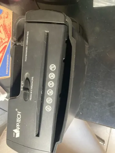 Picotadeira de papéis