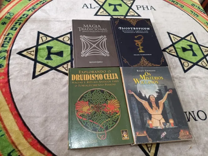 Lote 4 Livros Ocultismo e Paganismo - Psicotropicon, Druidismo Celta, Wicca