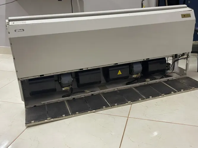 Ar condicionado piso teto 36000btu 