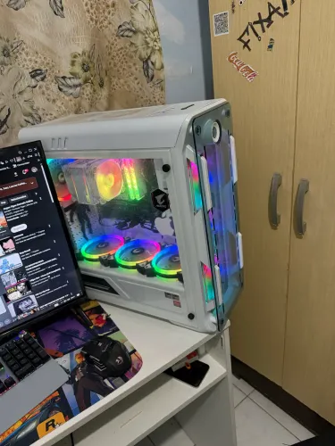 Troco pc gamer por Iphone ou Vendo 