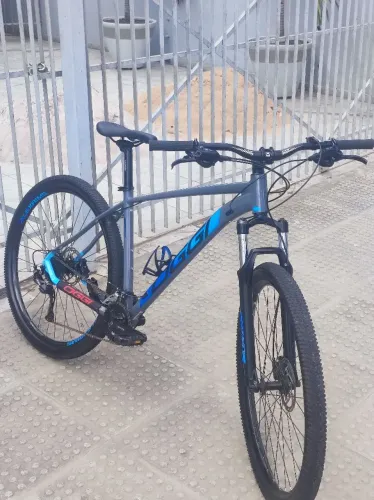 Bicicleta OGGI Big Wheel Aro 29 Shimano Alívio 18v