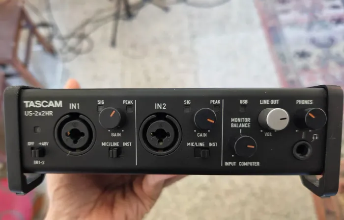 Interface de áudio Tascam US-2X2HR (venda ou troca)