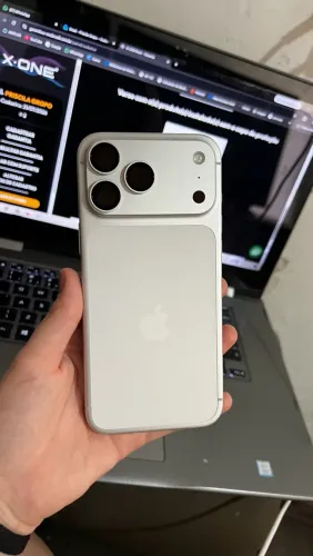 iPhone 17 pro max 256GB 95% silver