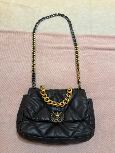 Bolsa Chanel preta
