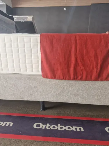 Cama