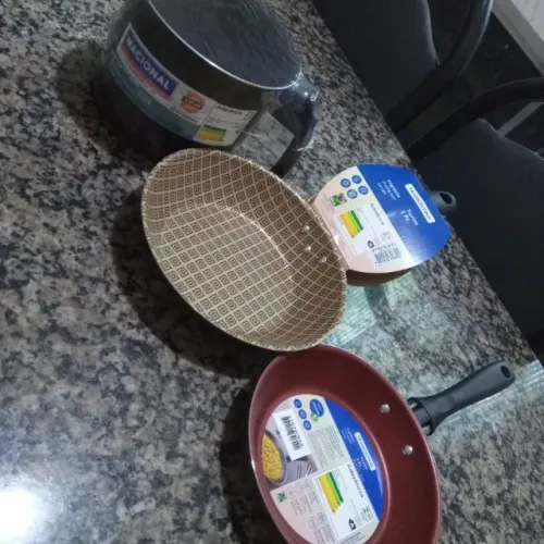 Kit Cozinha Desapego: 2 Frigideiras Tramontina + Leiteira Antiaderente 1.7L (Novos)