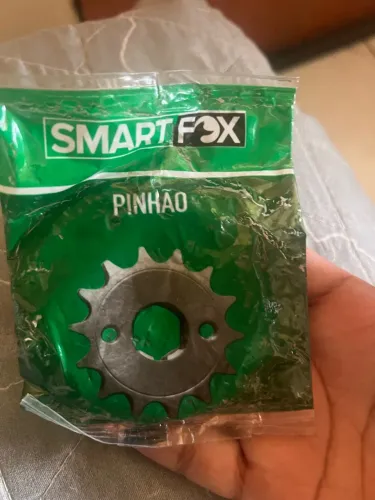 Vendo pinhão de moto 16t compatível com várias motos.