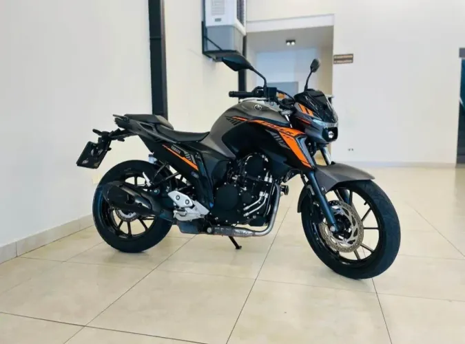 FAZER 250