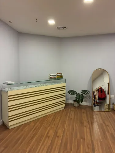 VENDO LOJA FEMININA COMPLETA