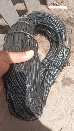 Vendo fio de energia