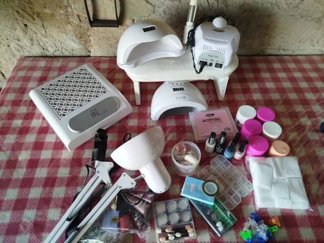 Vendo kit de Nail Design para iniciantes! ?