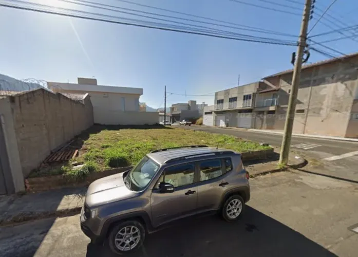 Terreno, 341m², Centro, Andradas/MG
