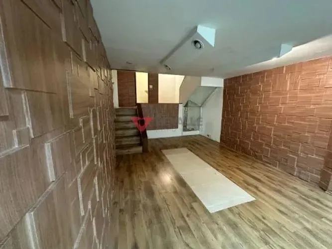Loja à venda em Ipanema: 40m², 1 vaga, R$750.000,00