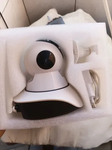 Vende-se camara nova liguei uma vez pra testar 100,00